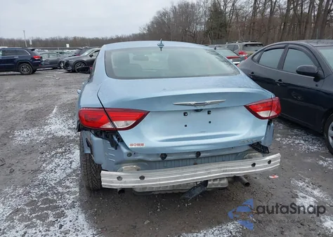 2015 Chrysler 200 C z USA, uszkodzony, nr VIN 1C3CCCCG4FN641196